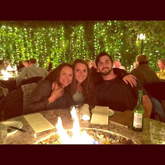 Hi! I’m Annie H. - Picture 1 of 3